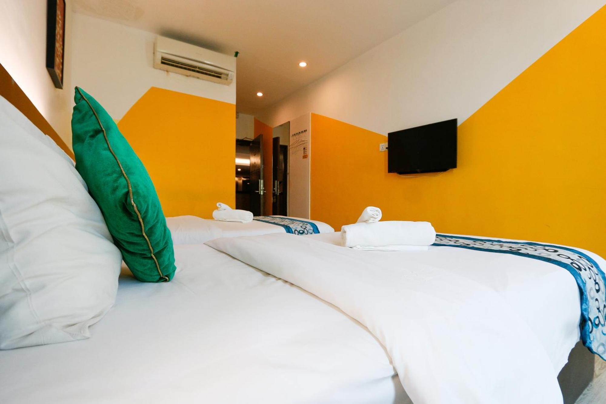 Golden Roof Hotel Ampang Ипох Екстериор снимка