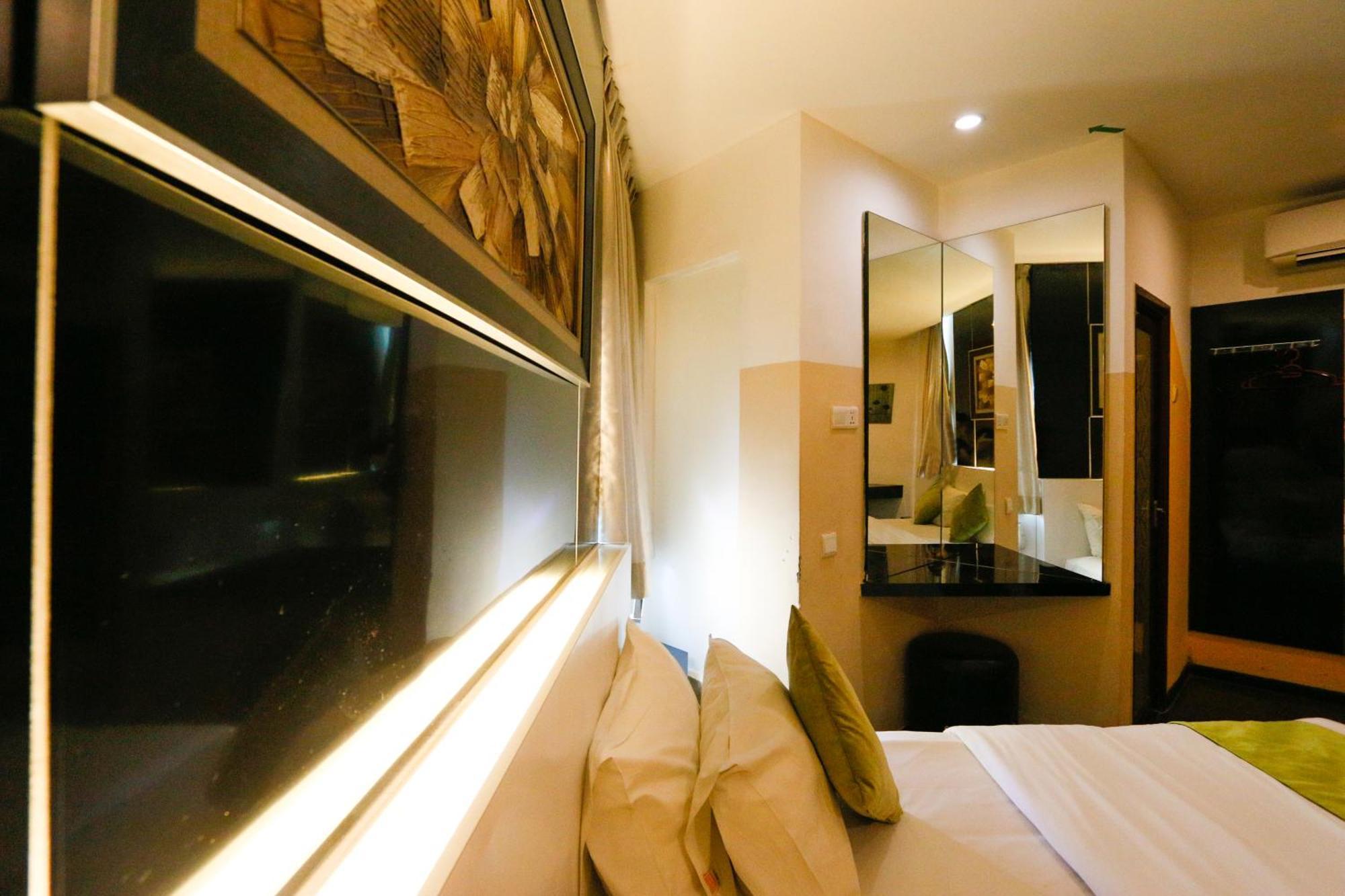 Golden Roof Hotel Ampang Ипох Екстериор снимка