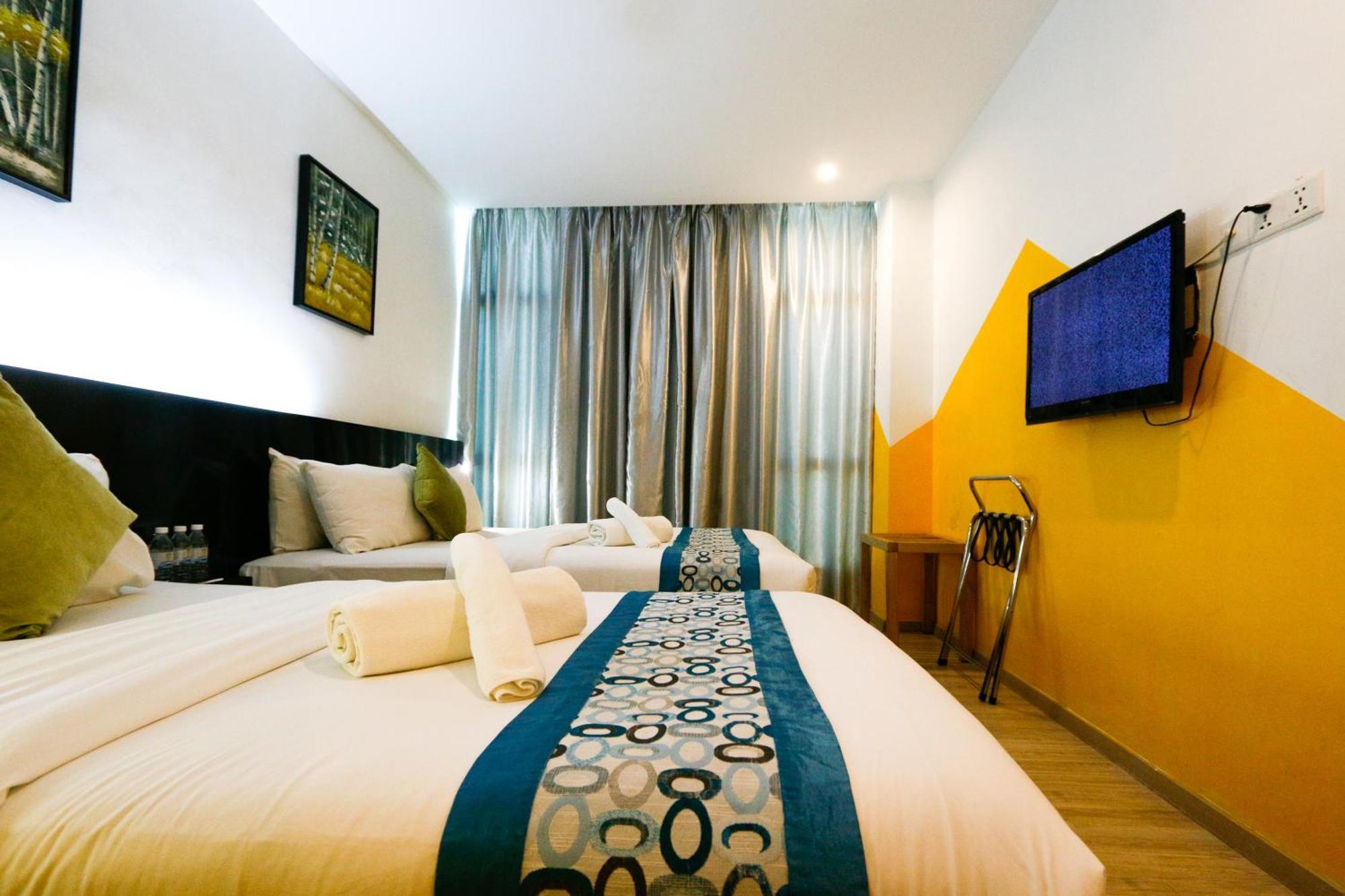 Golden Roof Hotel Ampang Ипох Екстериор снимка