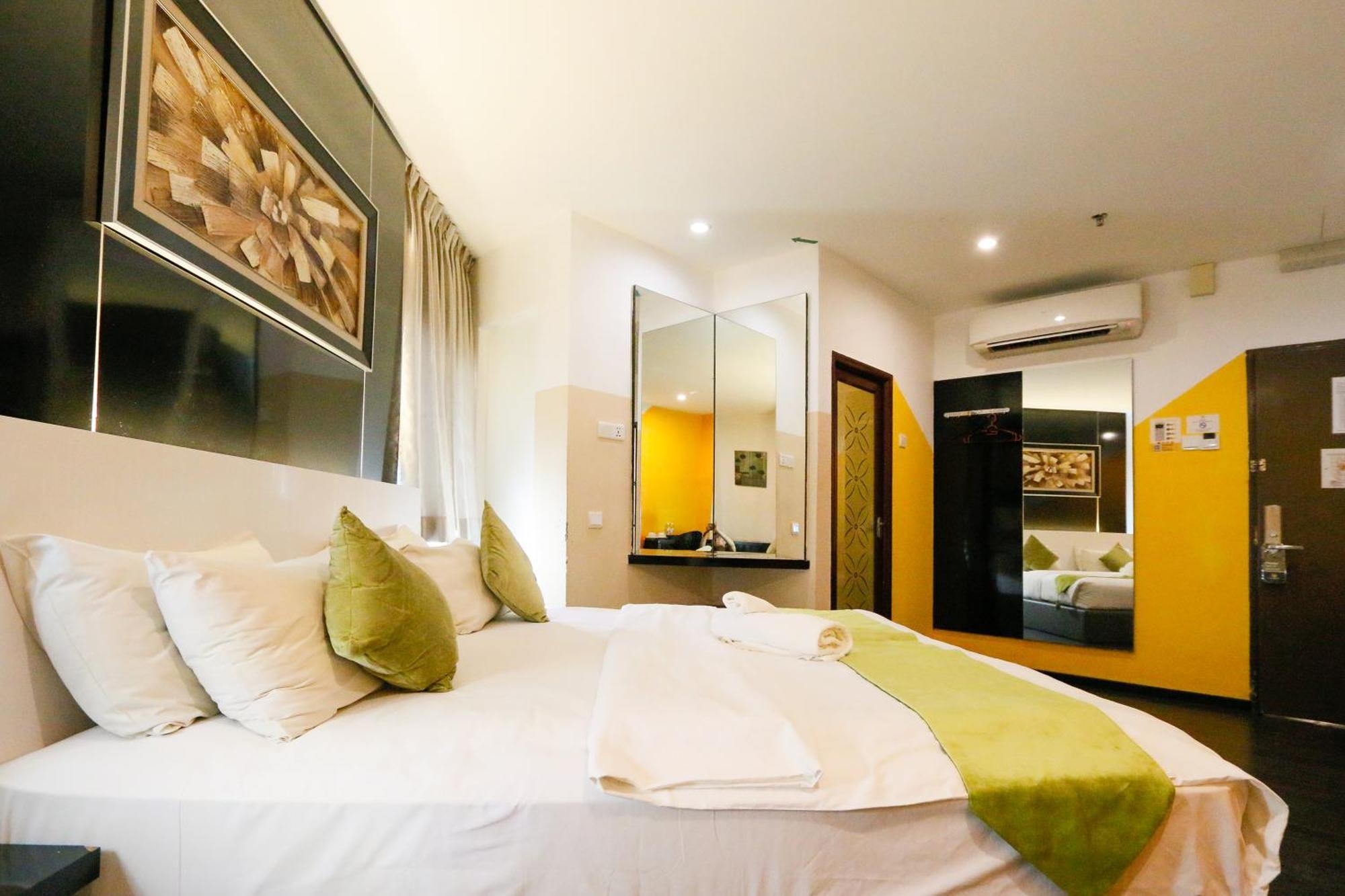 Golden Roof Hotel Ampang Ипох Екстериор снимка