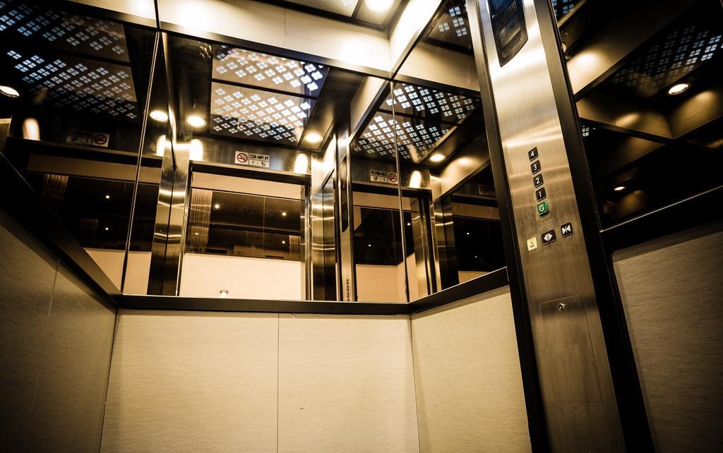 Golden Roof Hotel Ampang Ипох Екстериор снимка