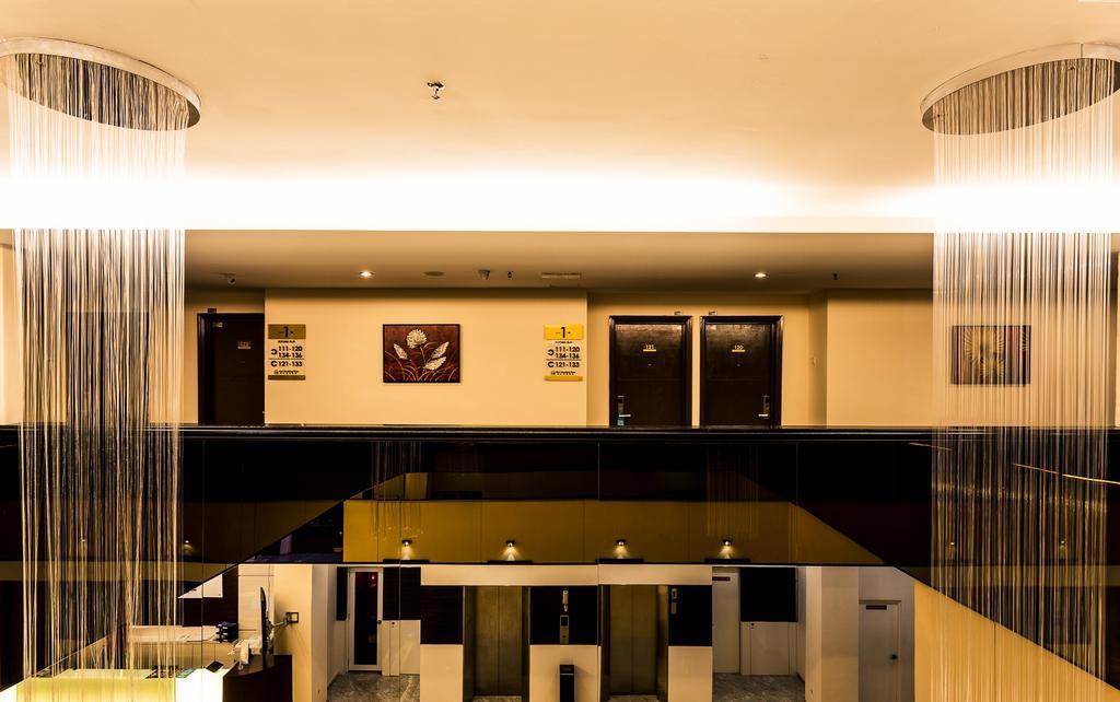 Golden Roof Hotel Ampang Ипох Екстериор снимка