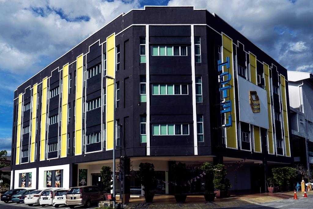 Golden Roof Hotel Ampang Ипох Екстериор снимка